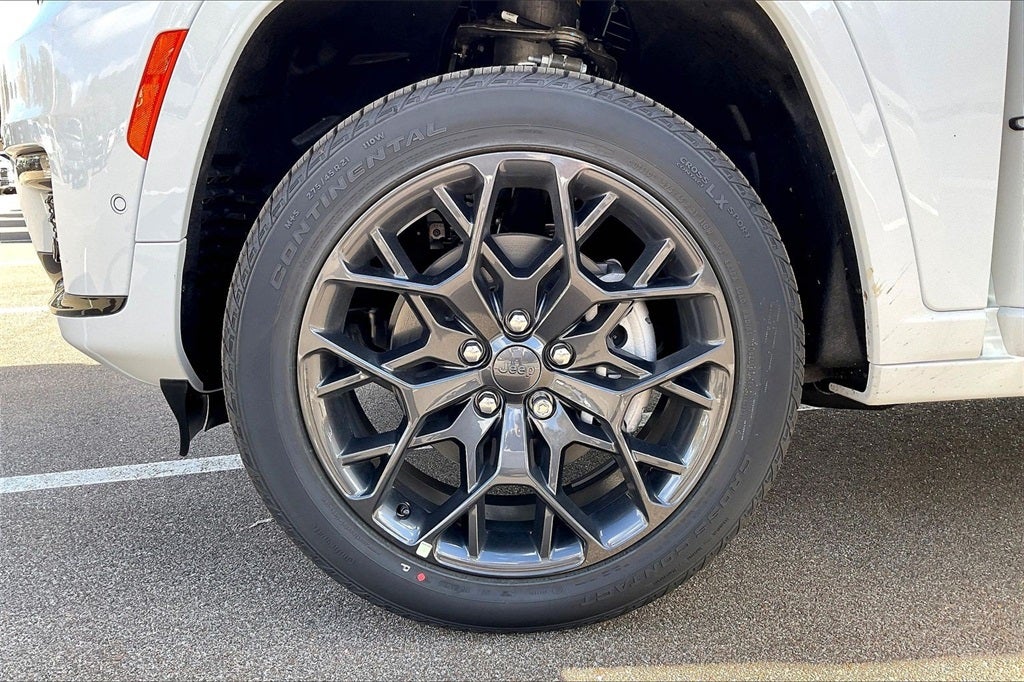 2025 Jeep Grand Cherokee Summit