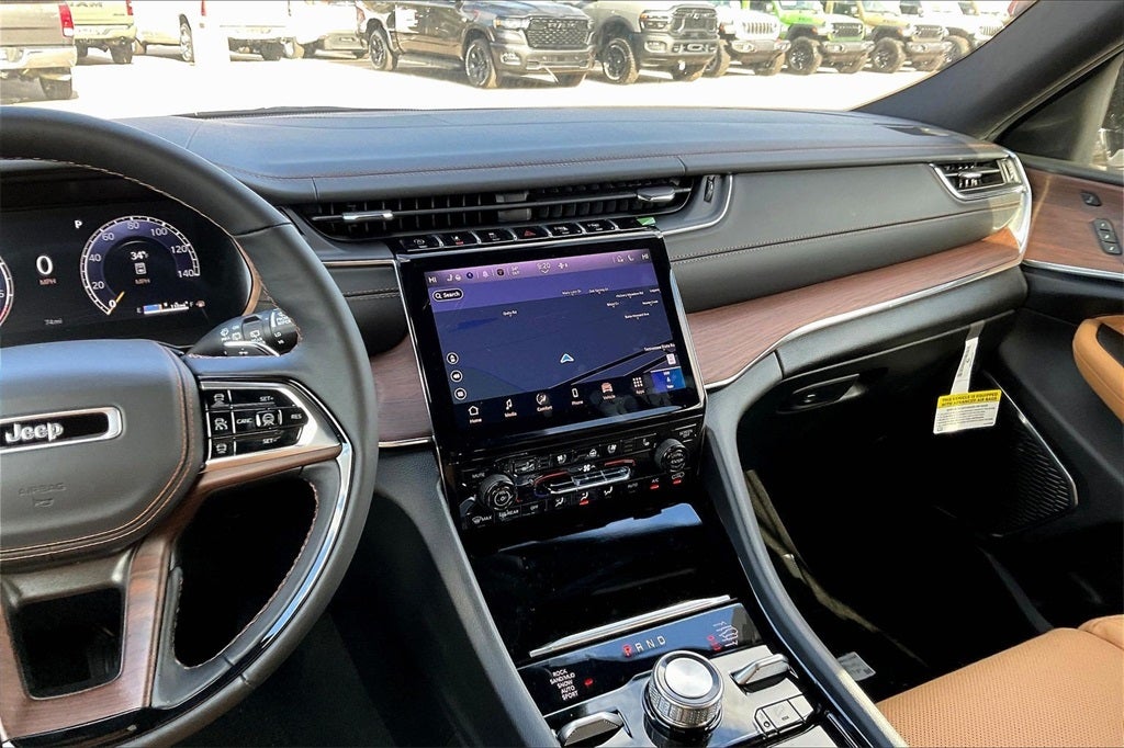 2025 Jeep Grand Cherokee Summit