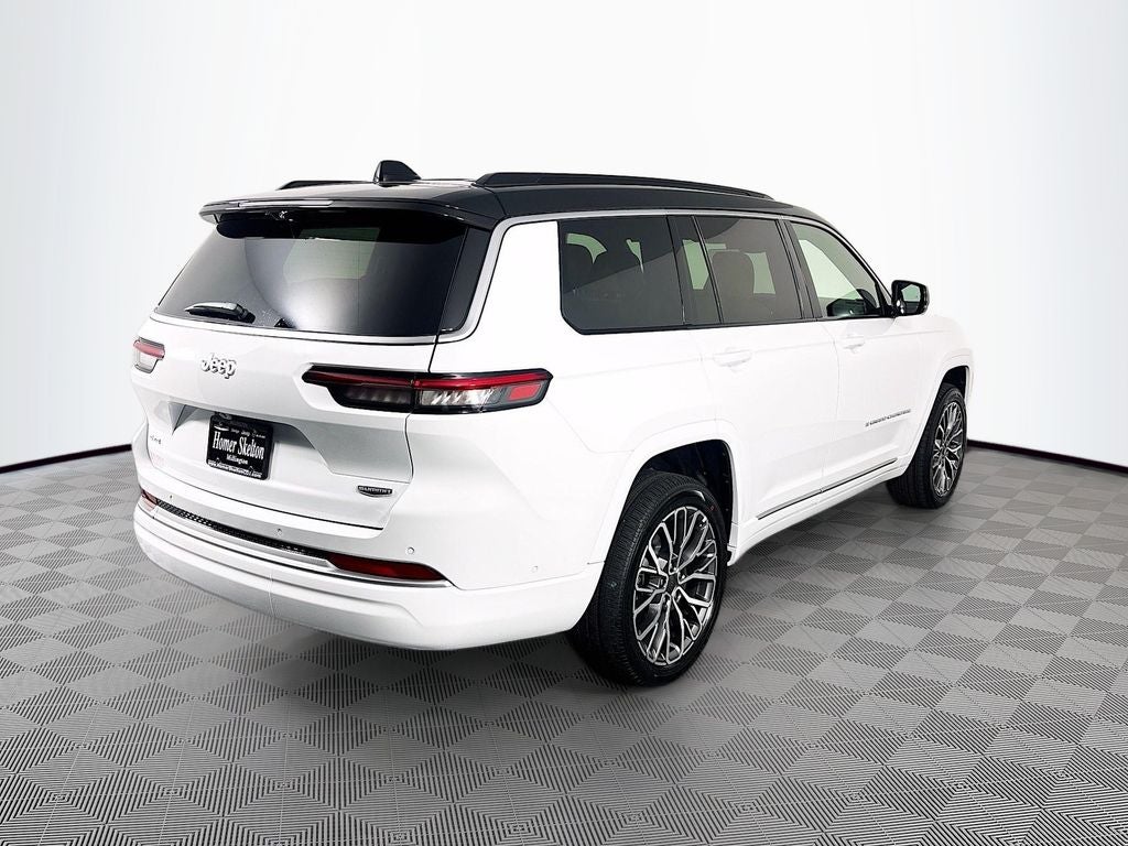 2026 Jeep Grand Cherokee Summit