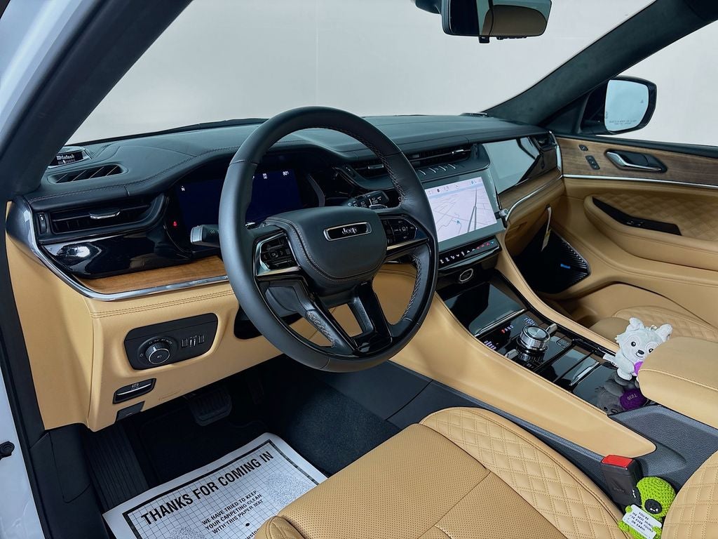 2026 Jeep Grand Cherokee Summit