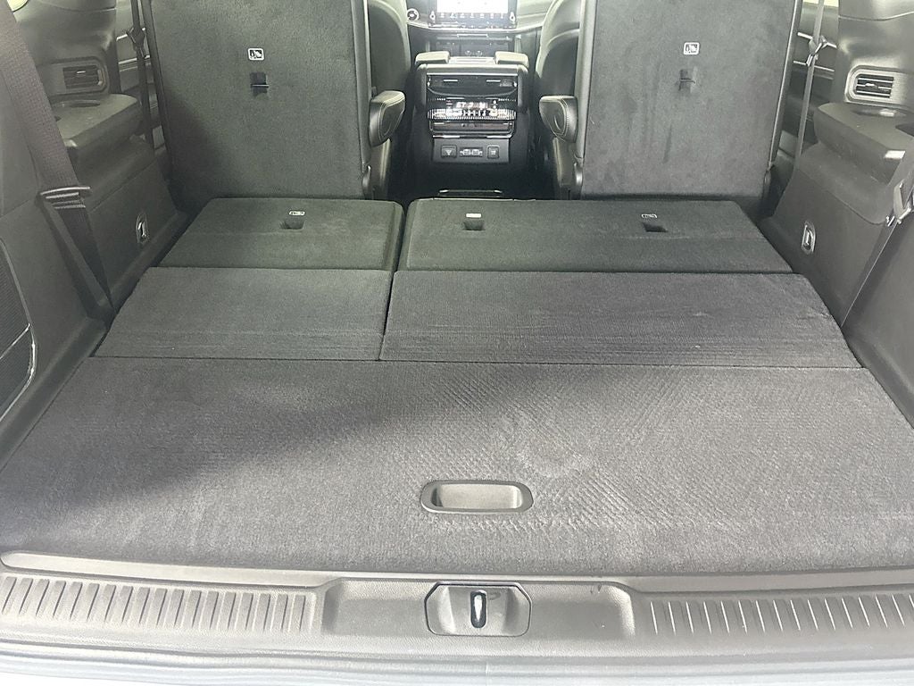 2026 Jeep Grand Wagoneer Upland