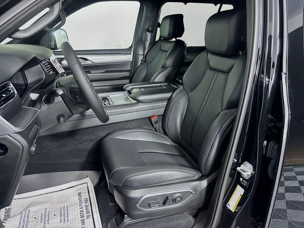 2026 Jeep Grand Wagoneer Limited Reserve