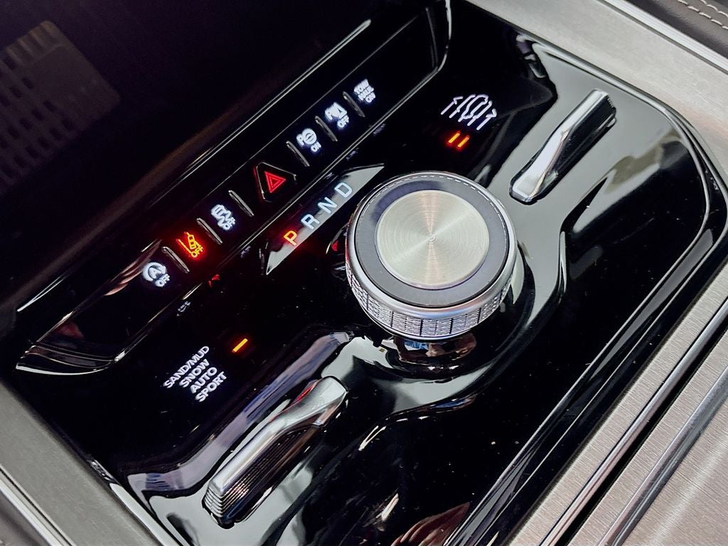 2026 Jeep Grand Wagoneer Limited Reserve
