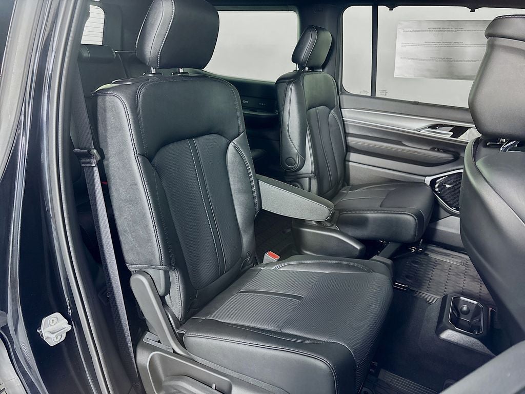 2026 Jeep Grand Wagoneer Limited Reserve