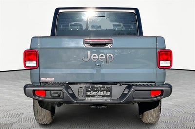2026 Jeep Gladiator Sport