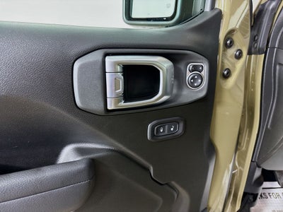 2026 Jeep Gladiator Base