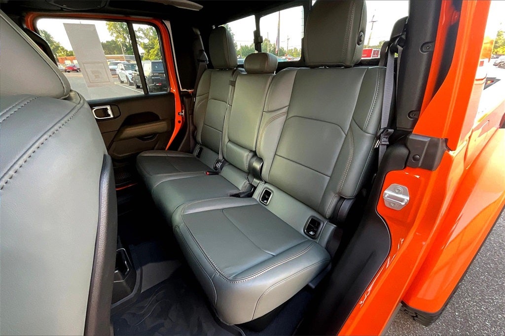 2025 Jeep Gladiator Mojave