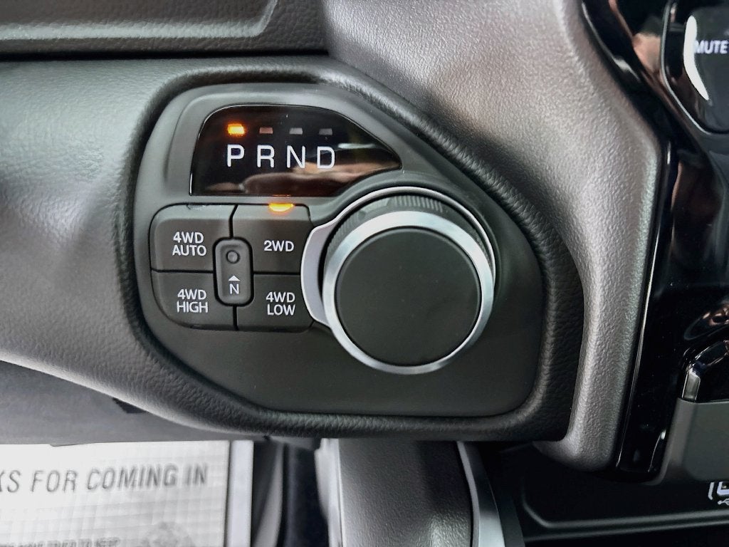 2027 RAM Ram 1500 Big Horn/Lone Star