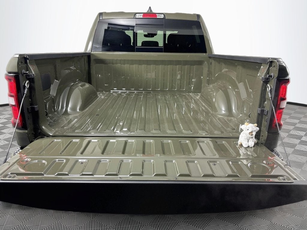 2027 RAM Ram 1500 Big Horn/Lone Star