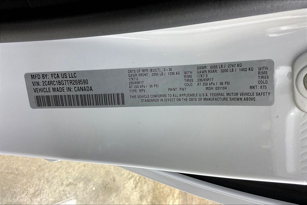 2026 Chrysler Pacifica Select