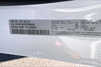 2026 Chrysler Pacifica Select