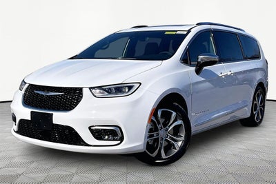 2026 Chrysler Pacifica Pinnacle