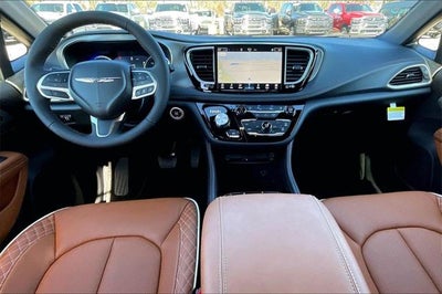 2026 Chrysler Pacifica Pinnacle