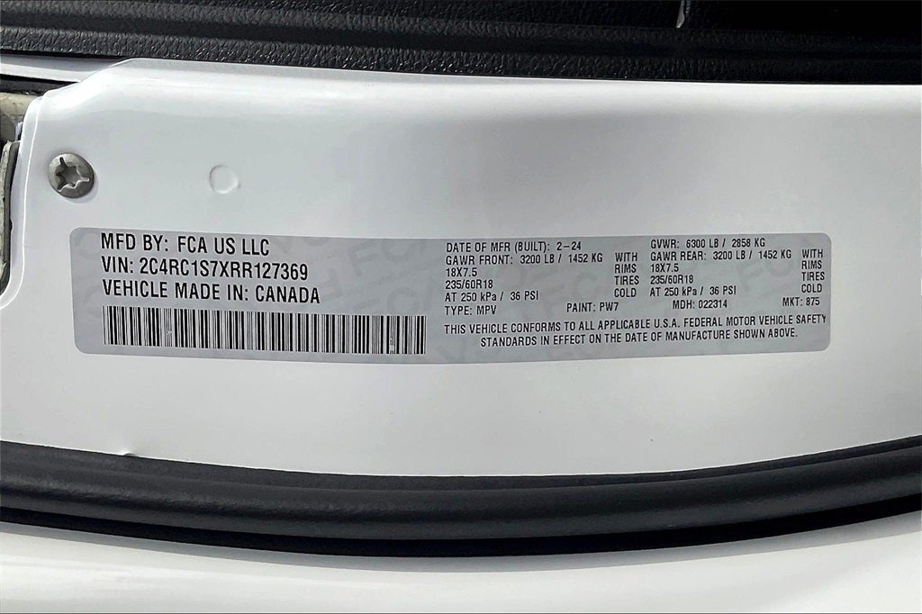 2024 Chrysler Pacifica Hybrid Select