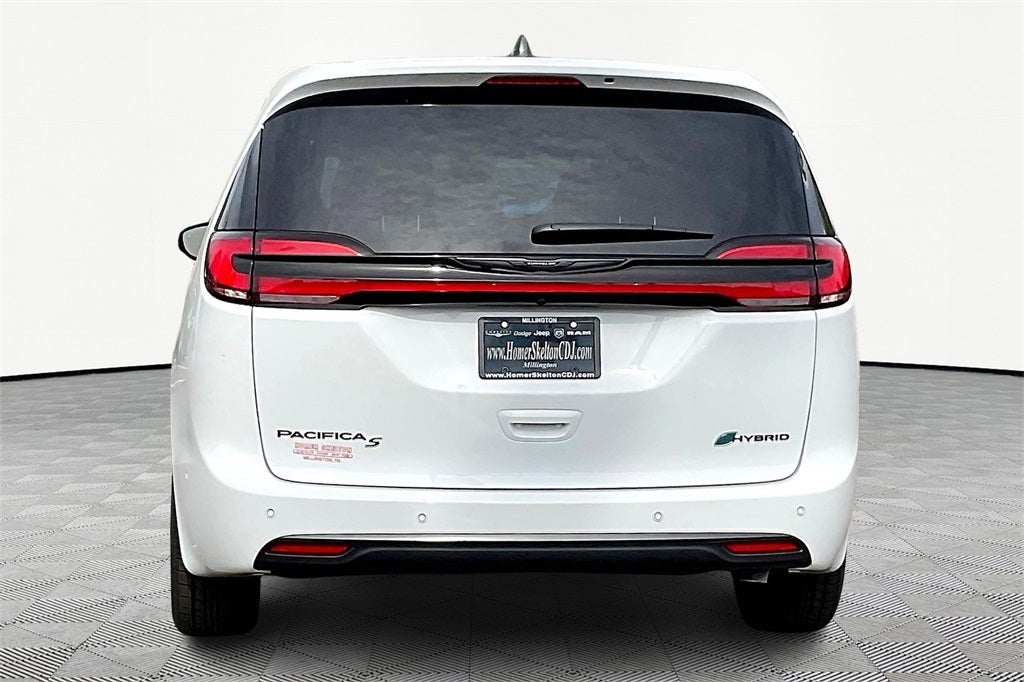 2024 Chrysler Pacifica Hybrid Select