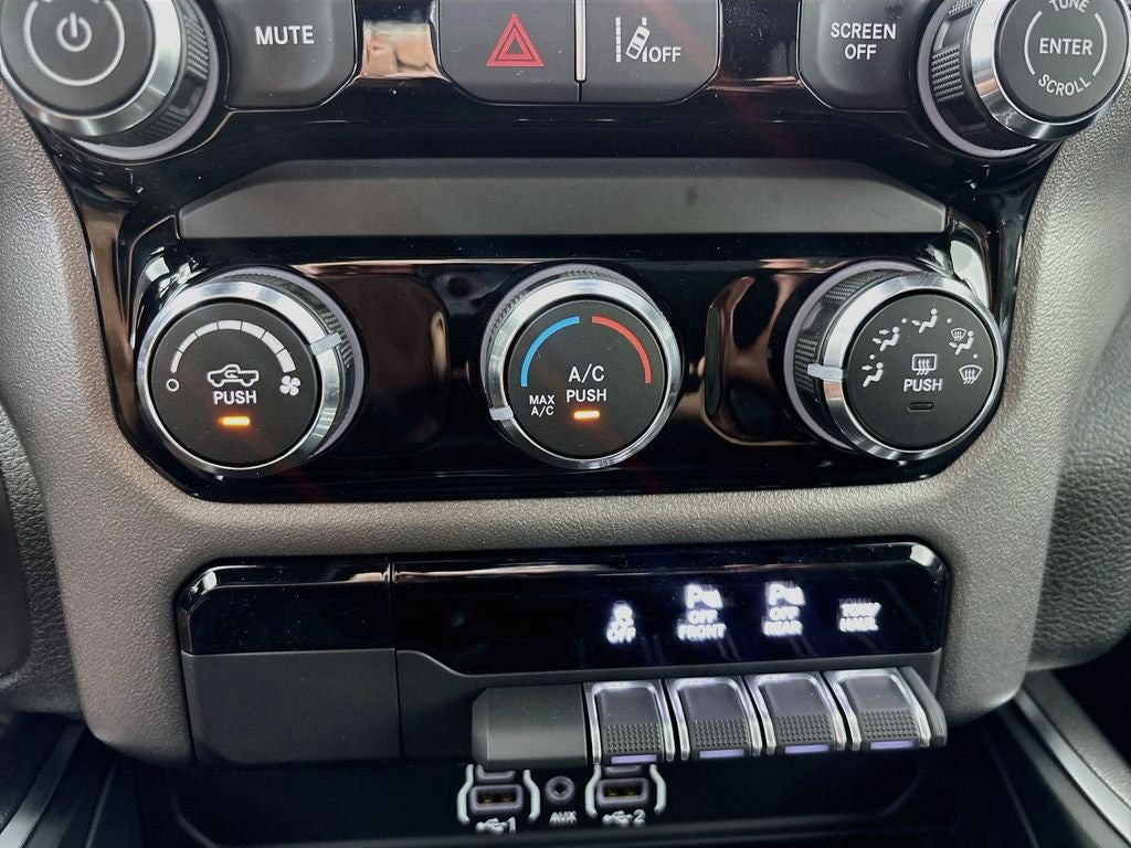 2026 RAM 1500 Express