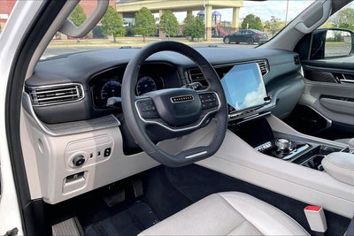 2024 Jeep Wagoneer Series II