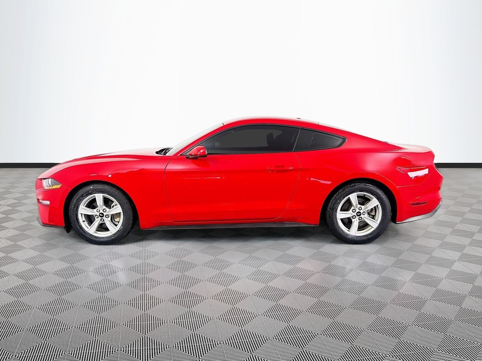 2020 Ford Mustang EcoBoost