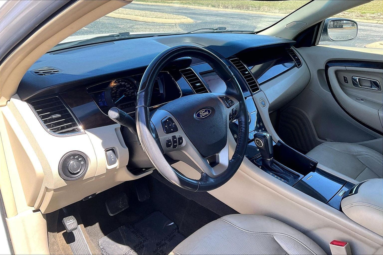 2013 Ford Taurus Limited