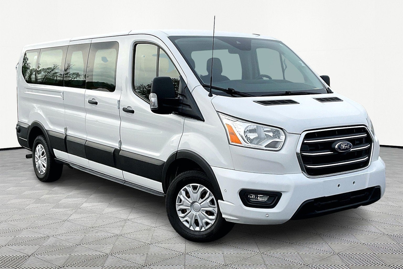 2020 Ford Transit-350 XLT
