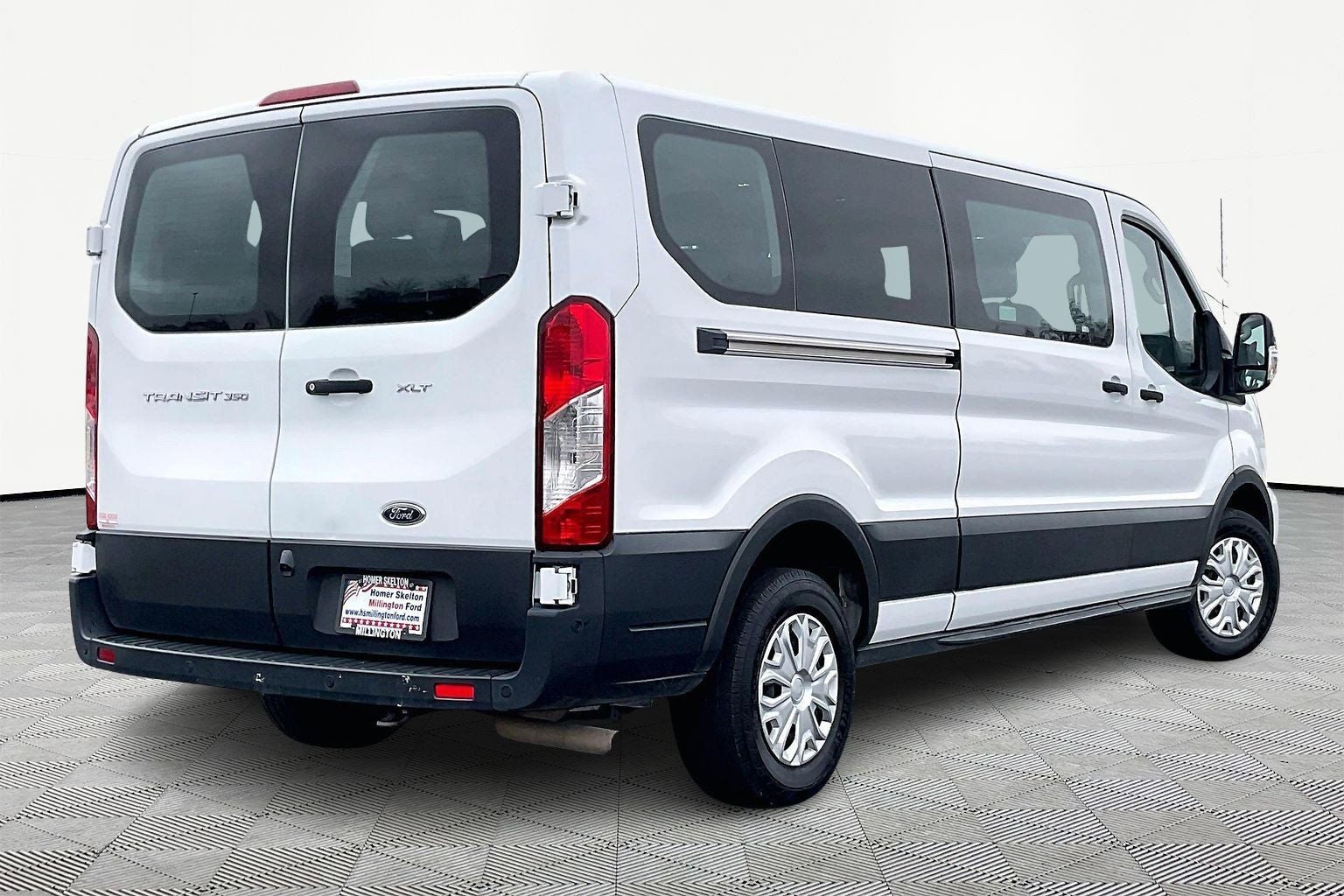 2022 Ford Transit-350 XLT