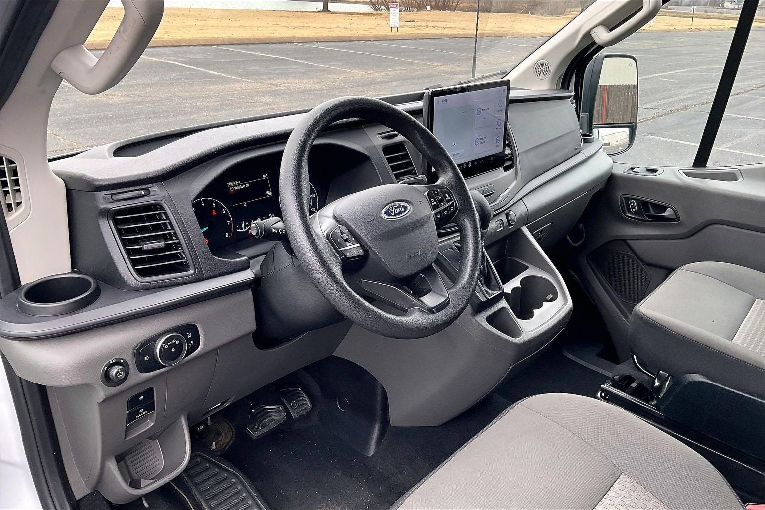 2022 Ford Transit-350 XLT