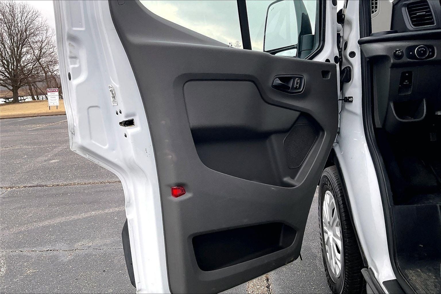 2022 Ford Transit-350 XLT