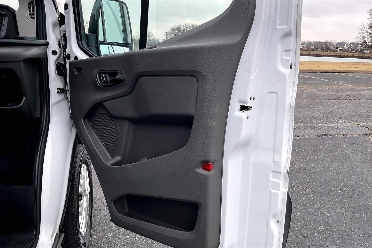2022 Ford Transit-350 XLT