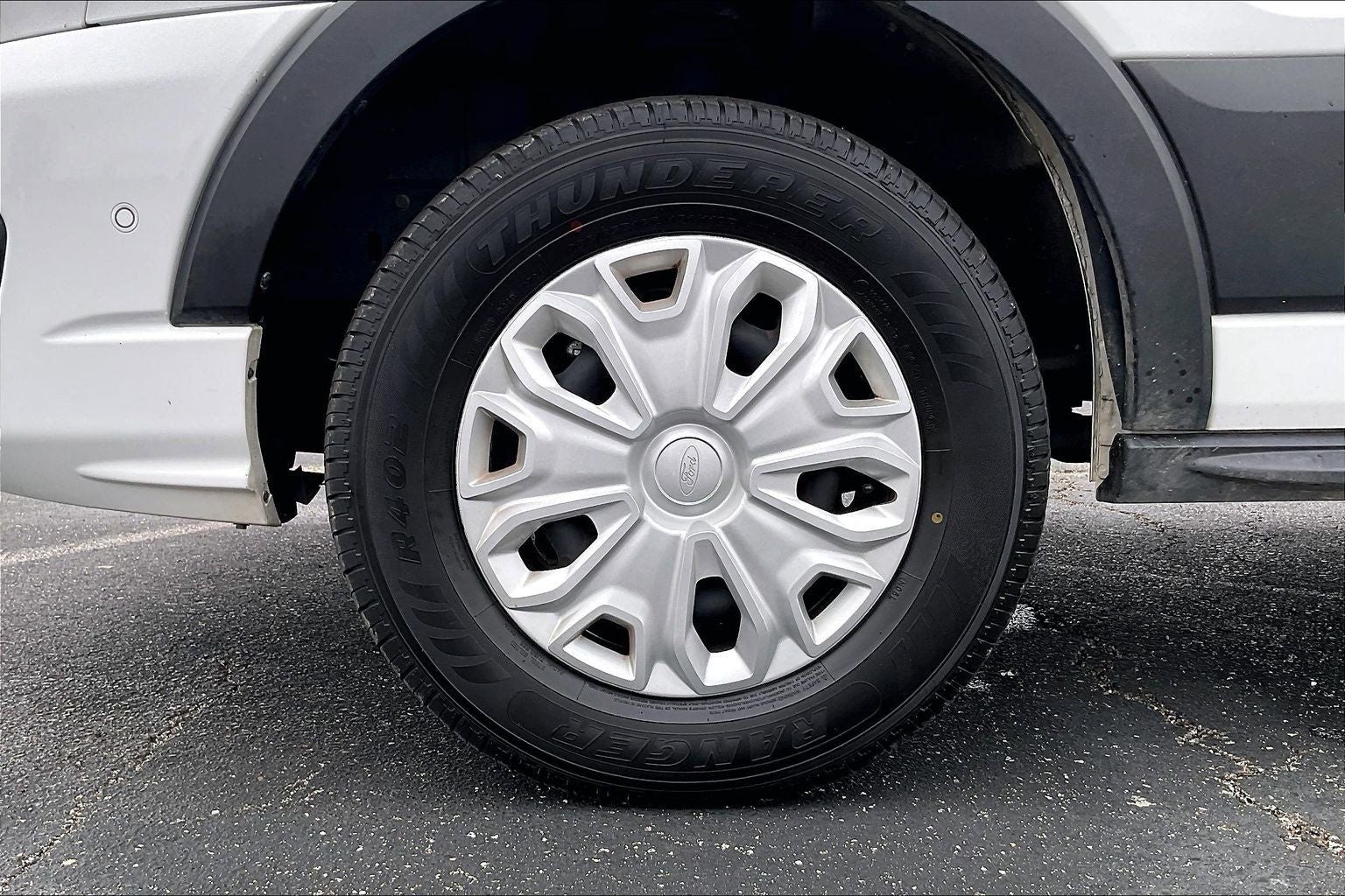 2022 Ford Transit-350 XLT