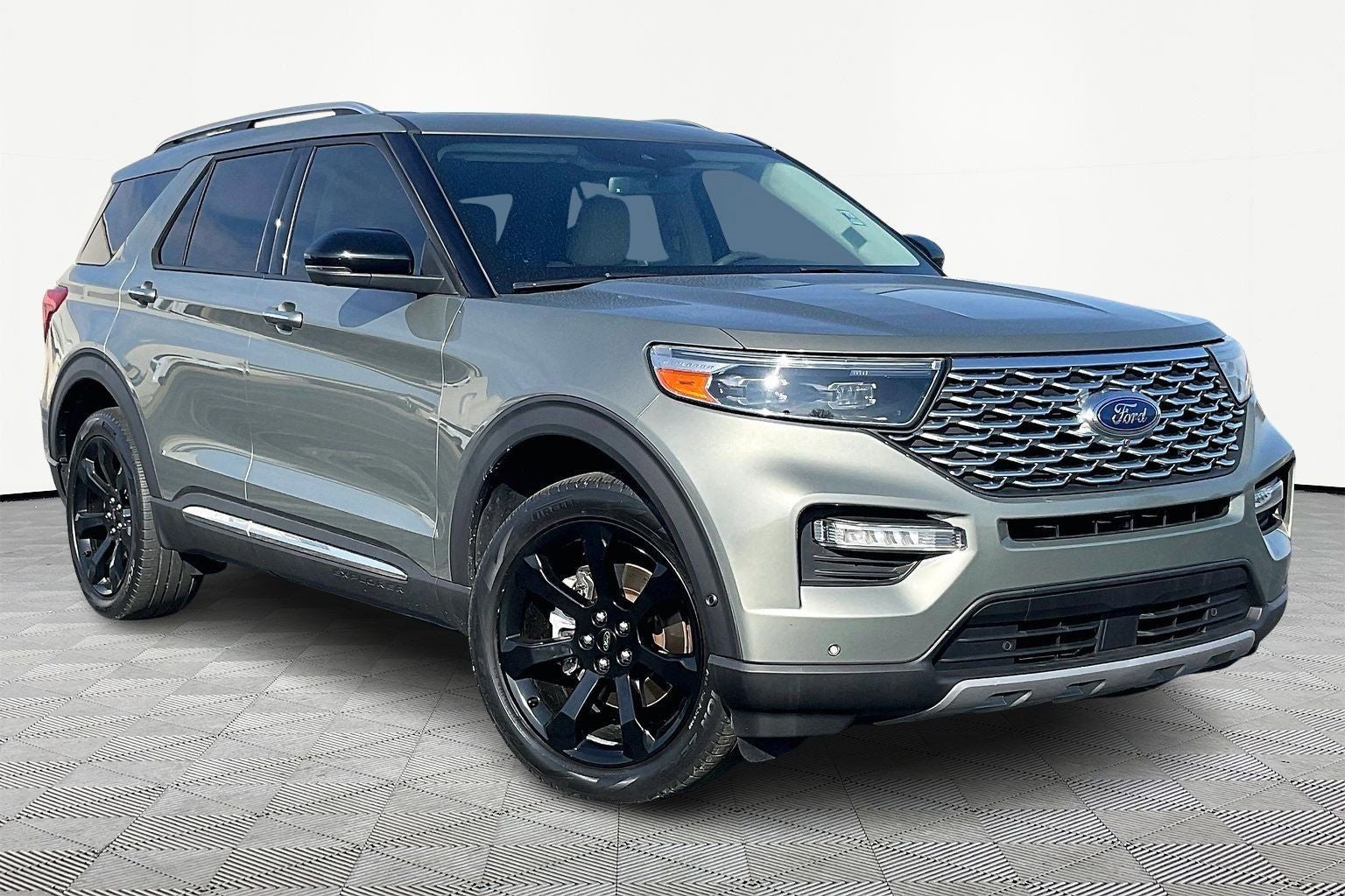 2020 Ford Explorer Platinum