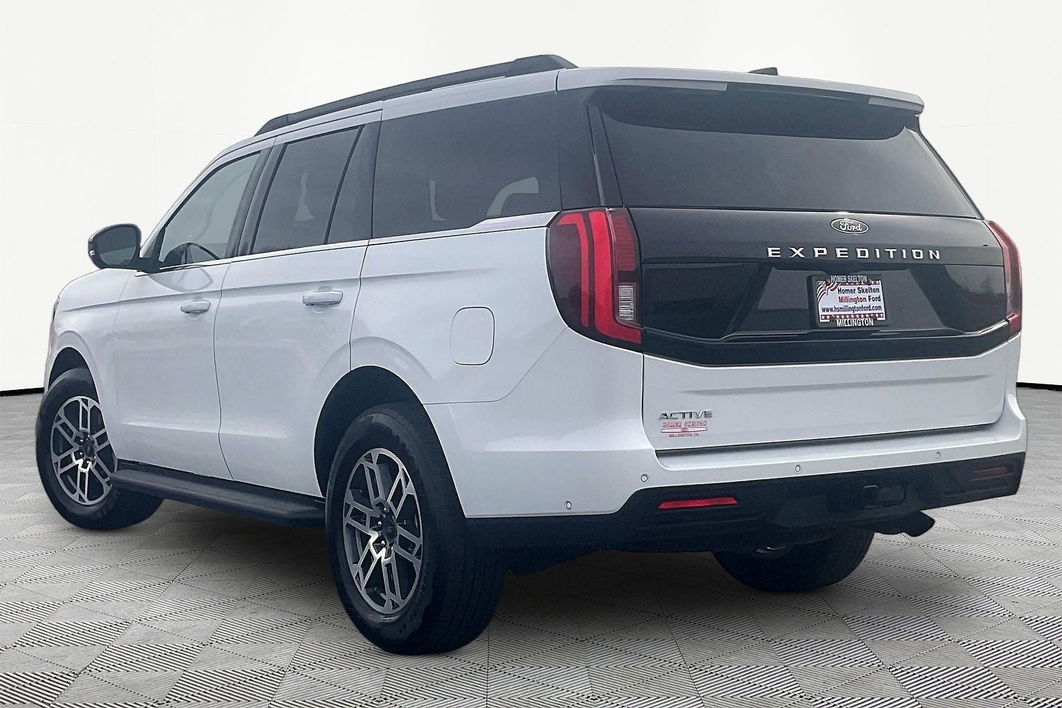 2025 Ford Expedition Active