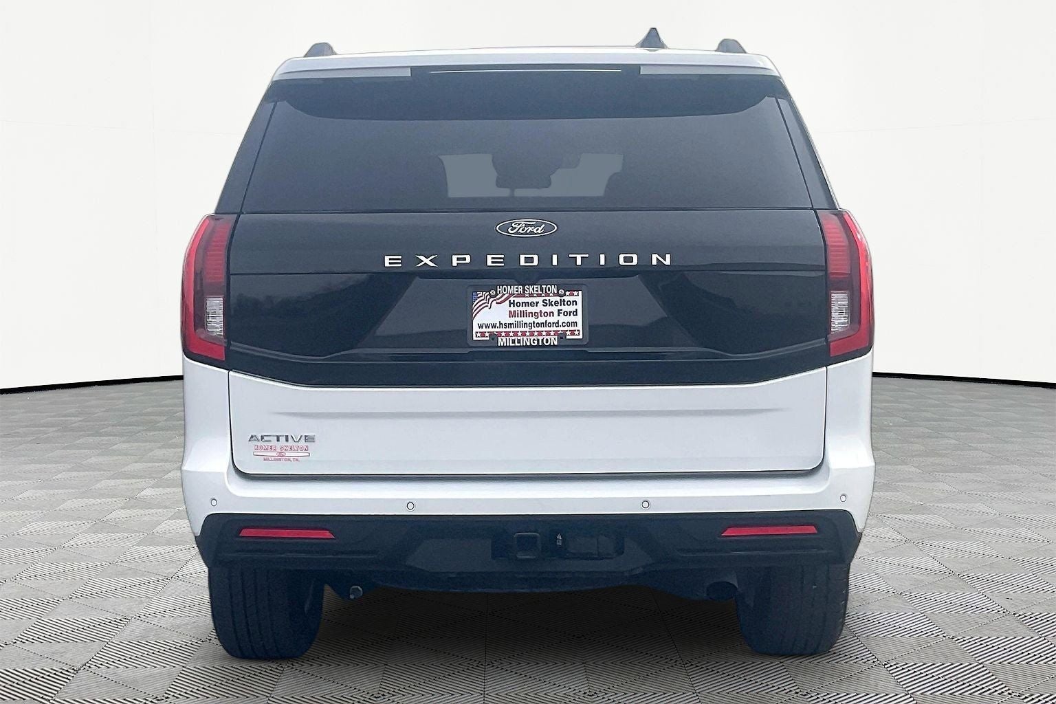 2025 Ford Expedition Active