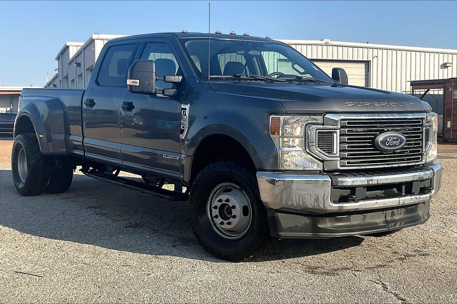 2022 Ford F-350SD XLT DRW