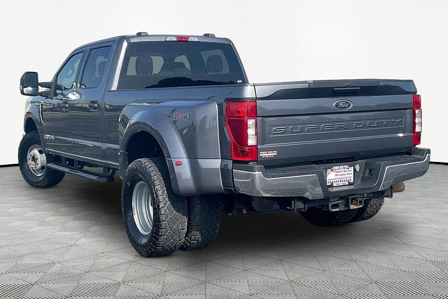 2022 Ford F-350SD XLT DRW