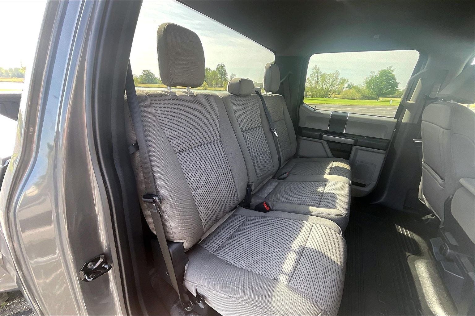 2022 Ford F-350SD XLT DRW