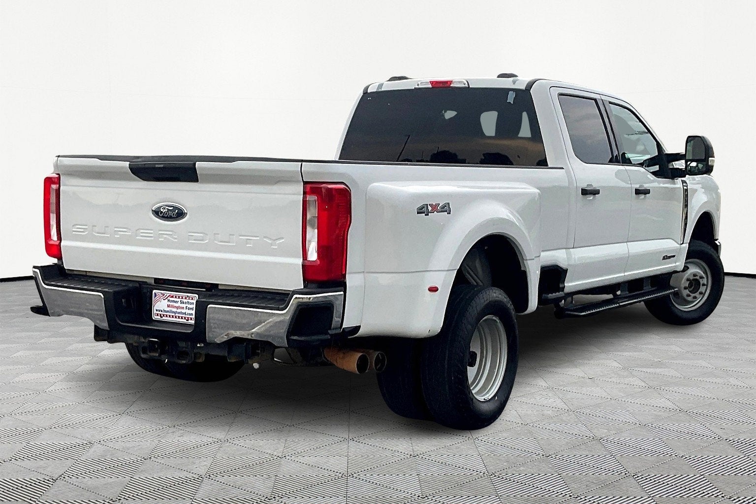 2024 Ford F-350SD XLT DRW
