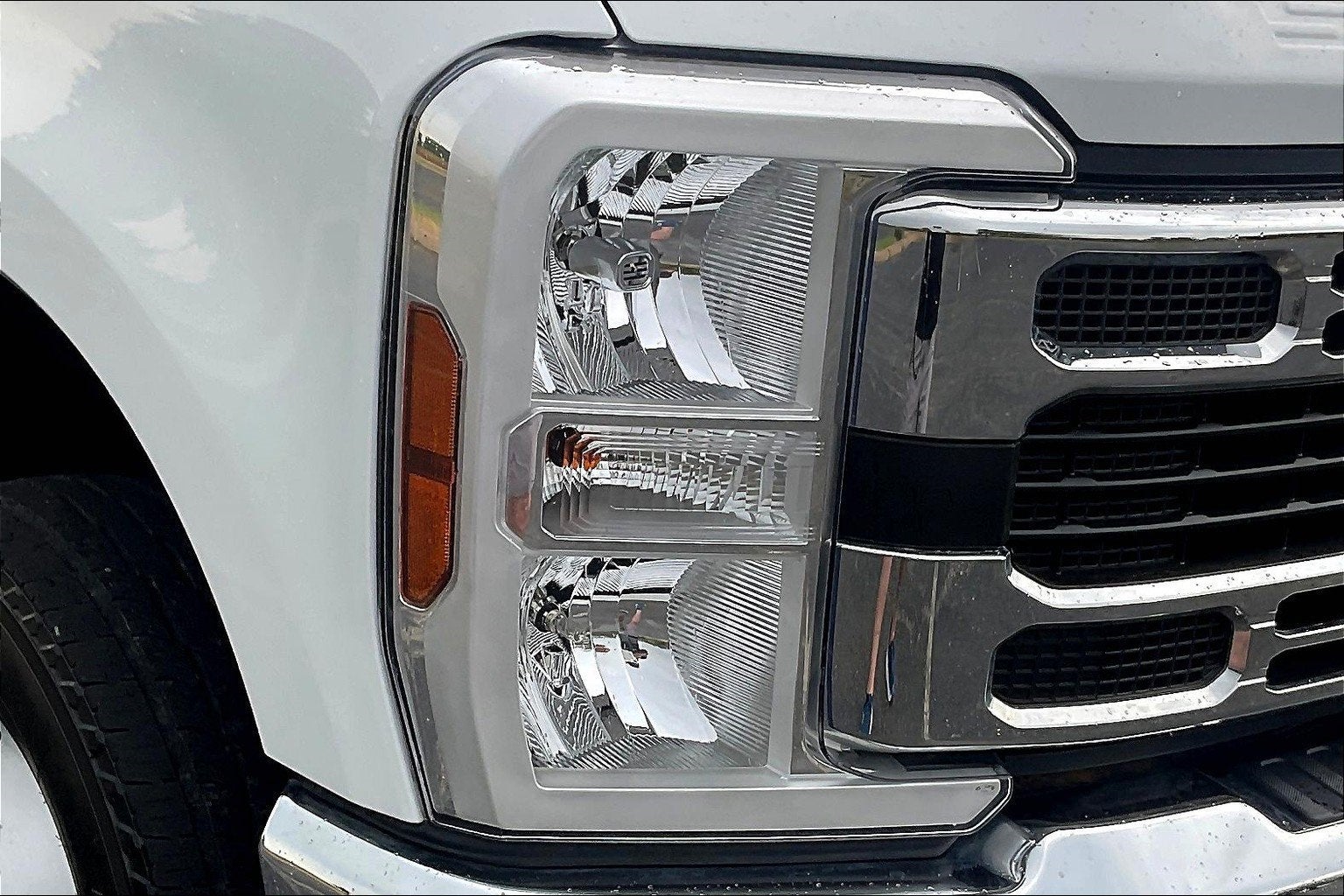 2024 Ford F-350SD XLT DRW