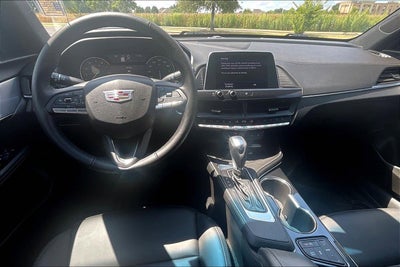 2022 Cadillac CT4 Luxury