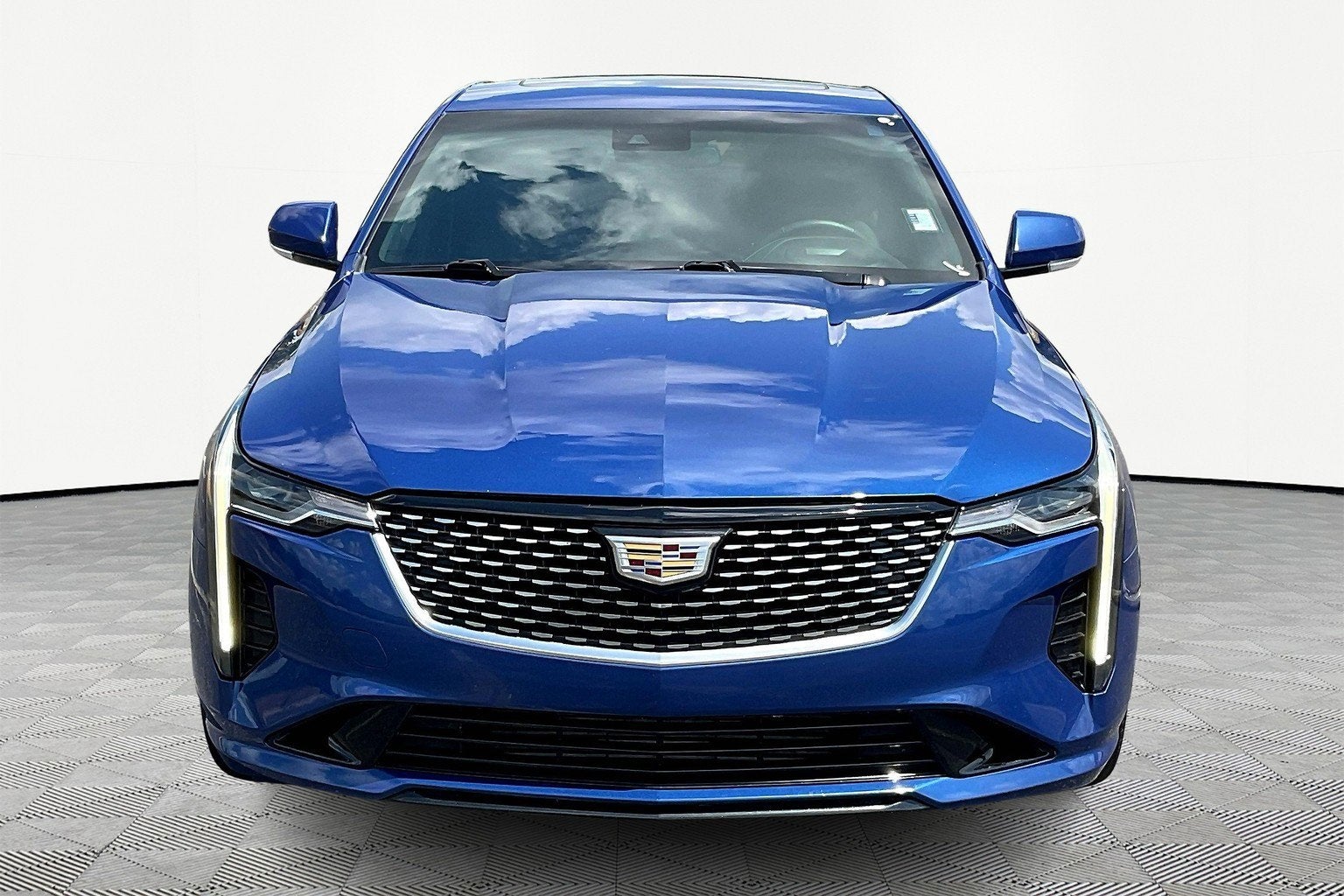 2022 Cadillac CT4 Luxury