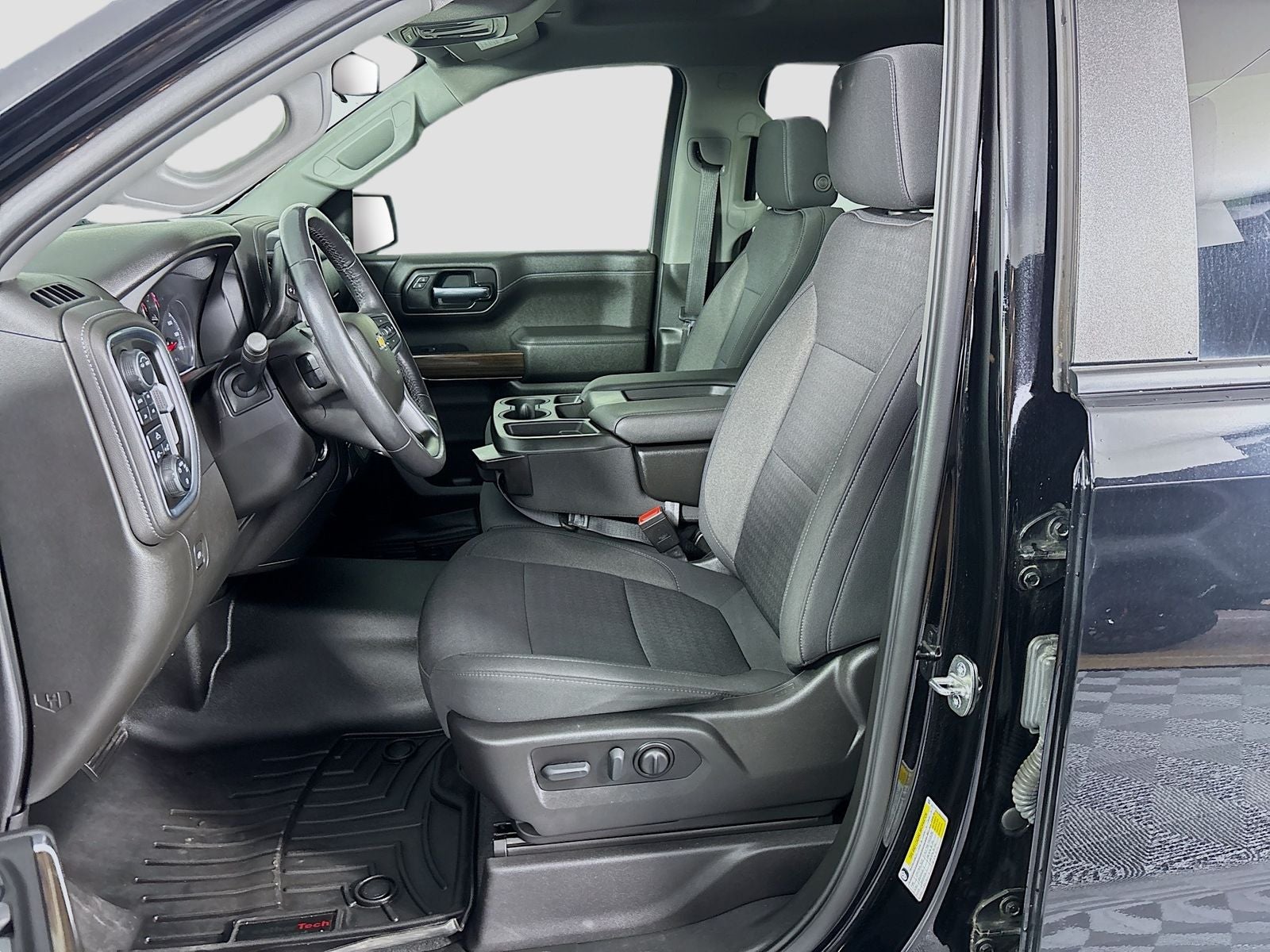 2021 Chevrolet Silverado 1500 LT LT1