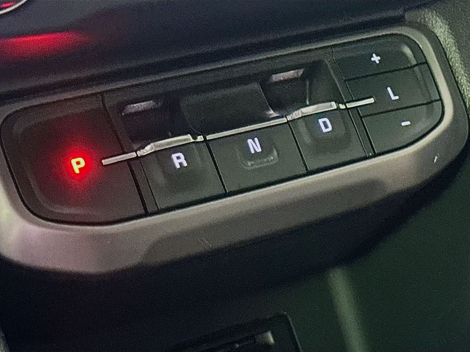 2020 GMC Acadia AT4