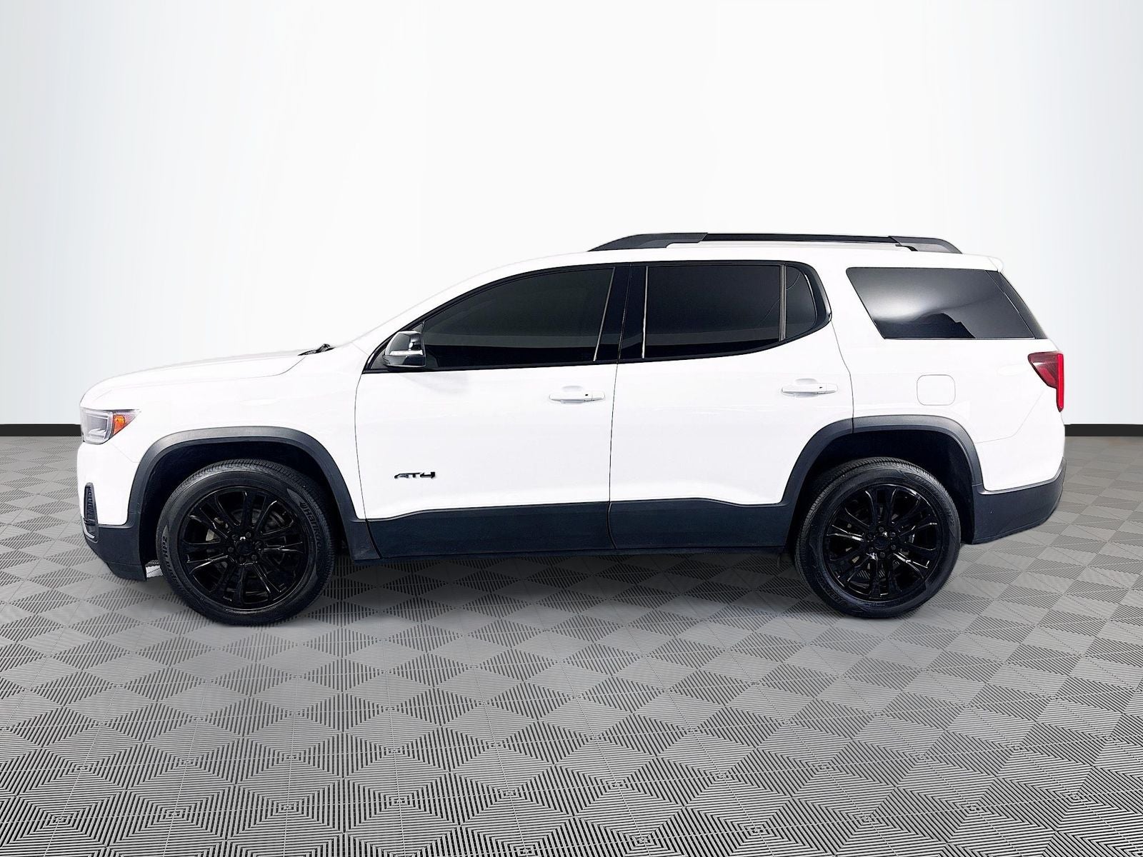 2020 GMC Acadia AT4