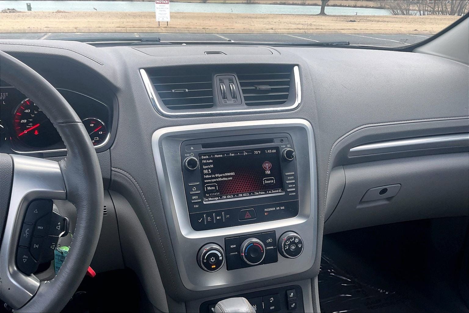 2013 GMC Acadia SLE-2