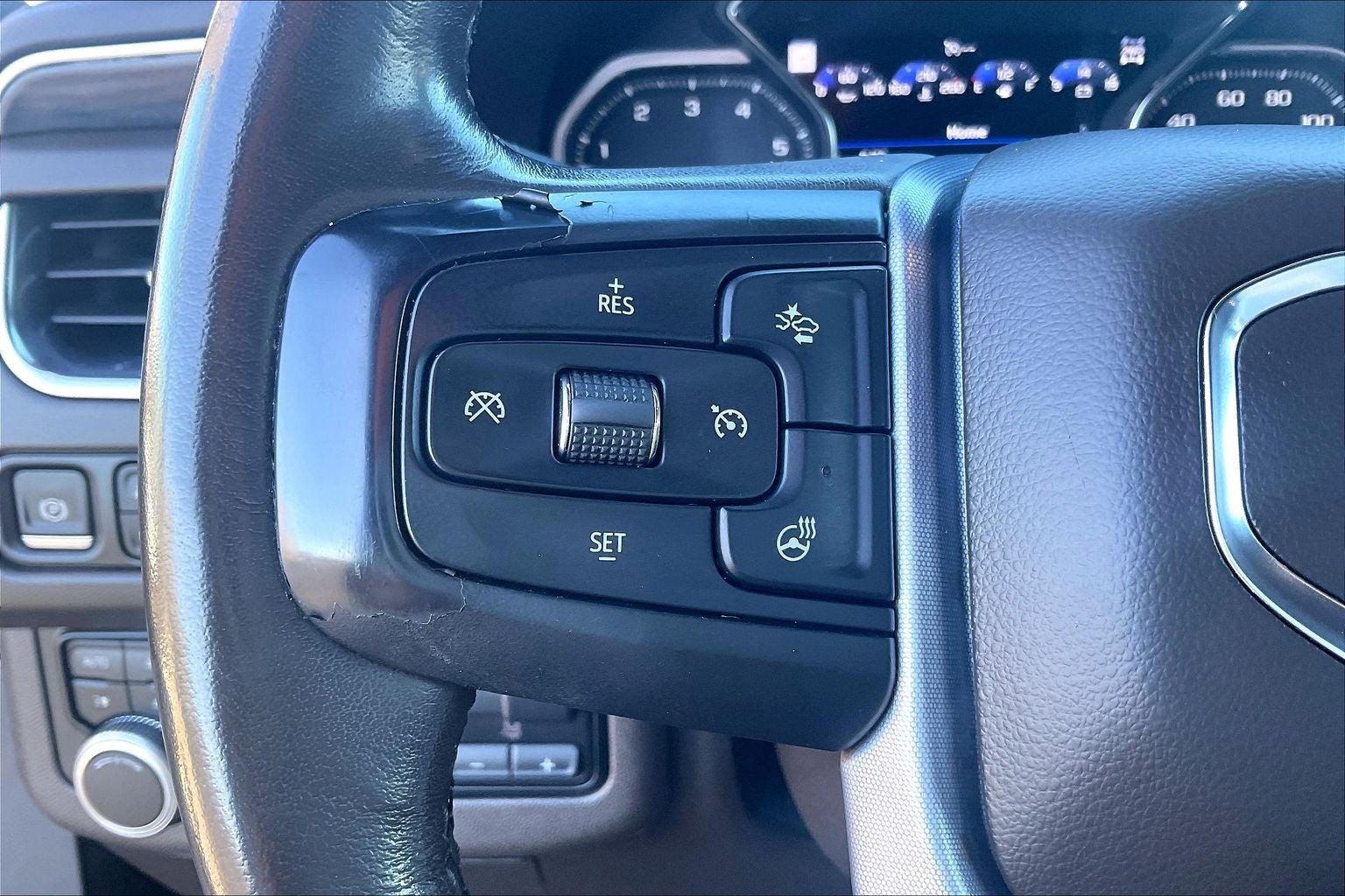 2021 GMC Yukon XL SLT