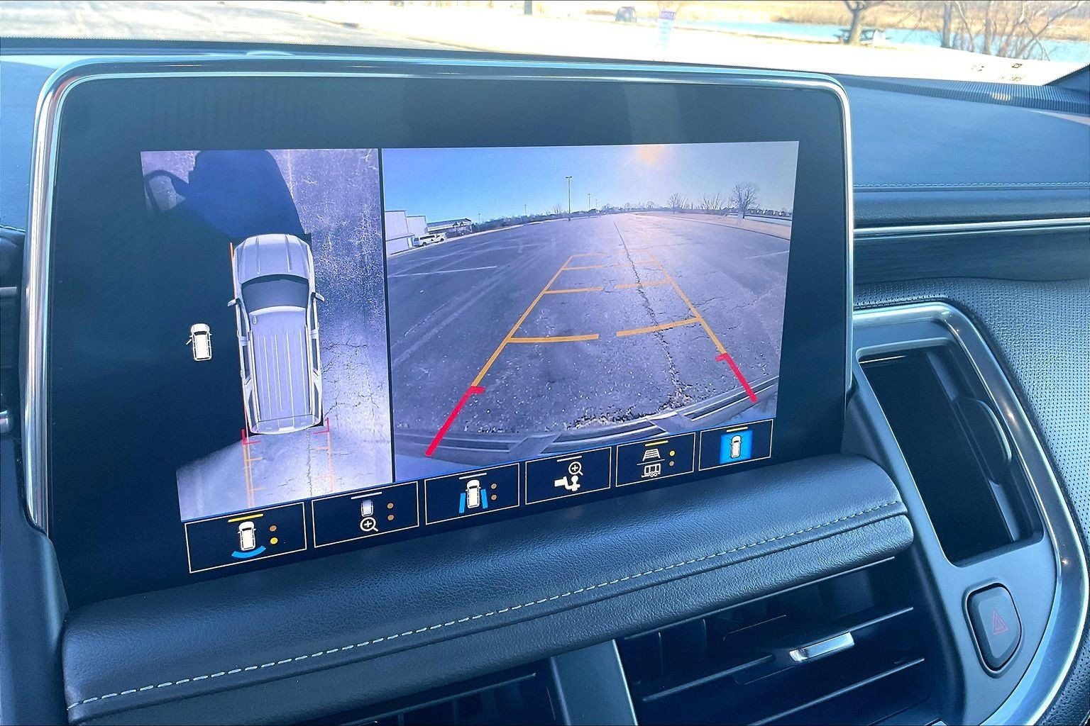 2021 GMC Yukon XL SLT