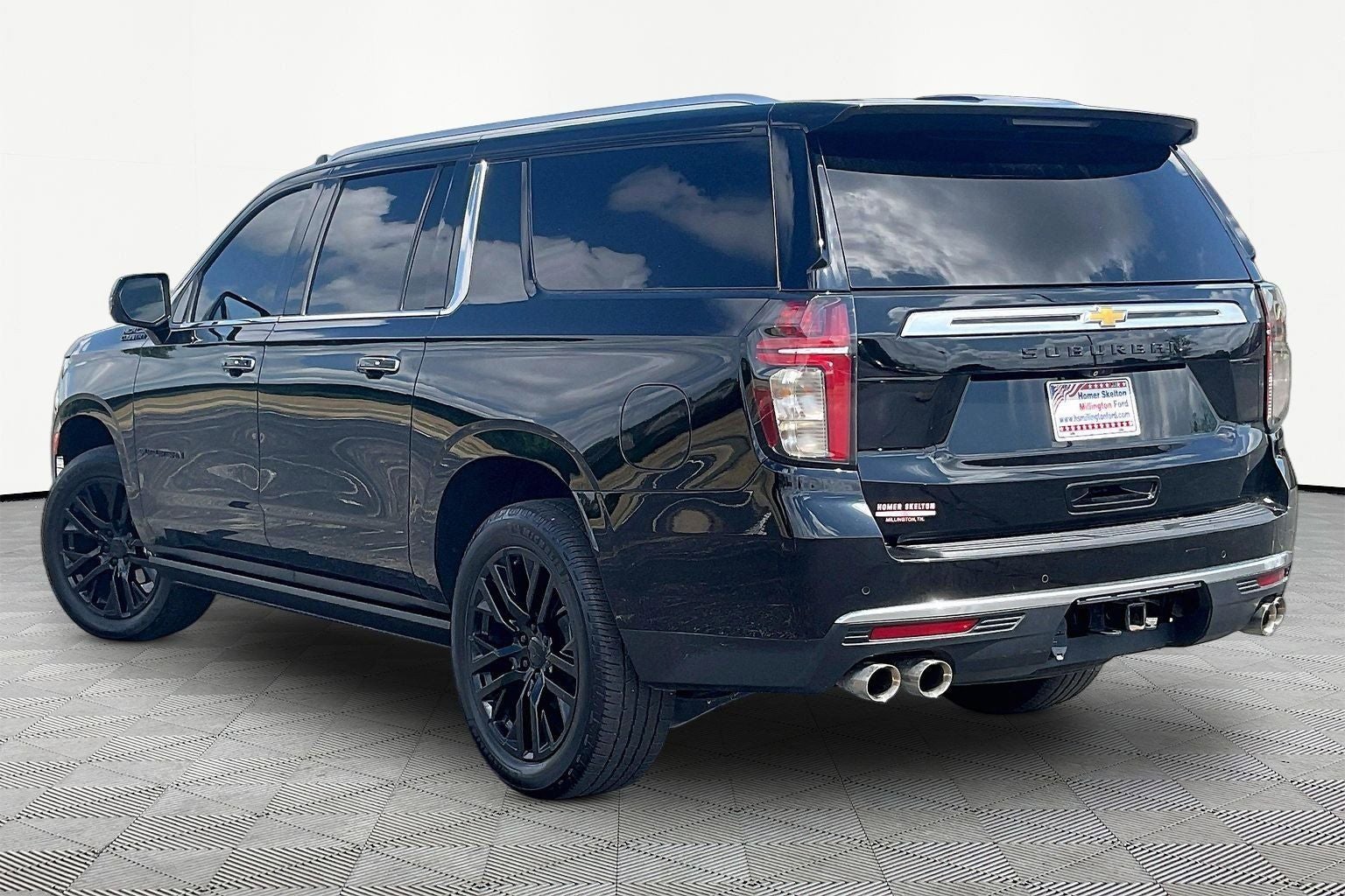 2022 Chevrolet Suburban High Country