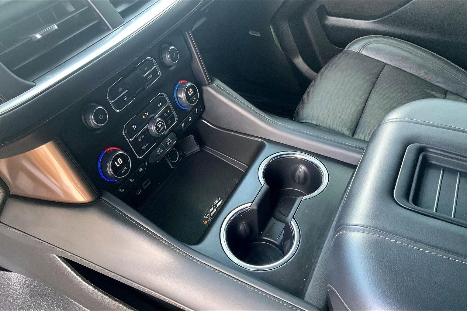 2022 Chevrolet Suburban High Country