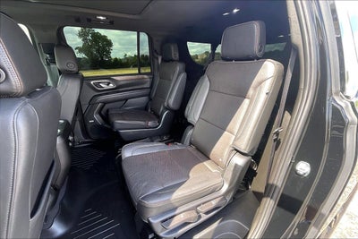 2022 Chevrolet Suburban High Country