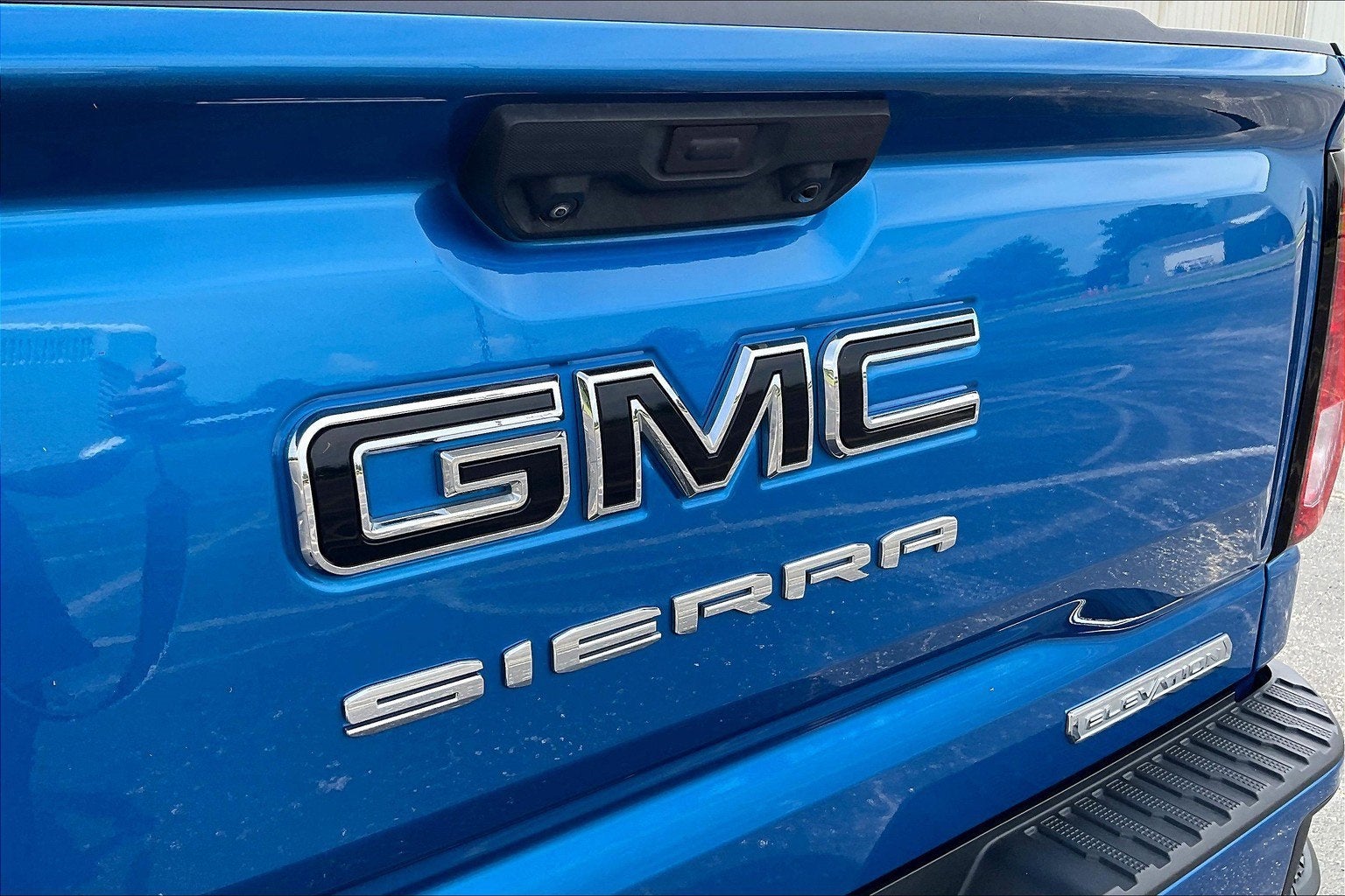 2023 GMC Sierra 1500 Elevation