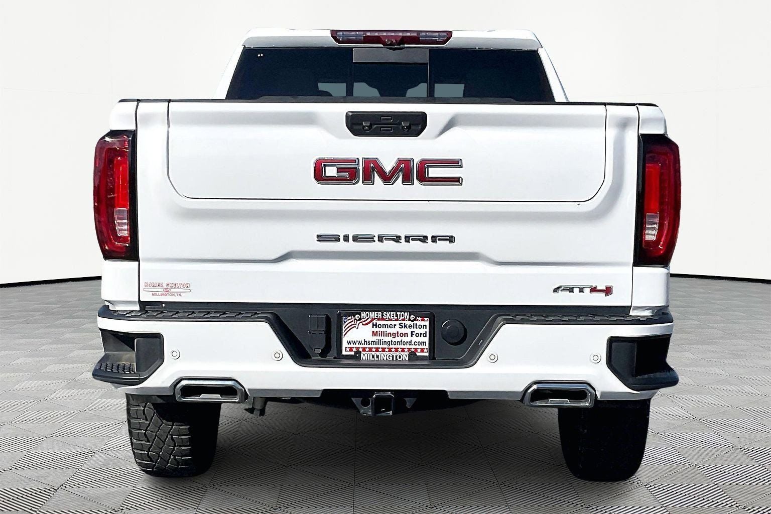 2023 GMC Sierra 1500 AT4